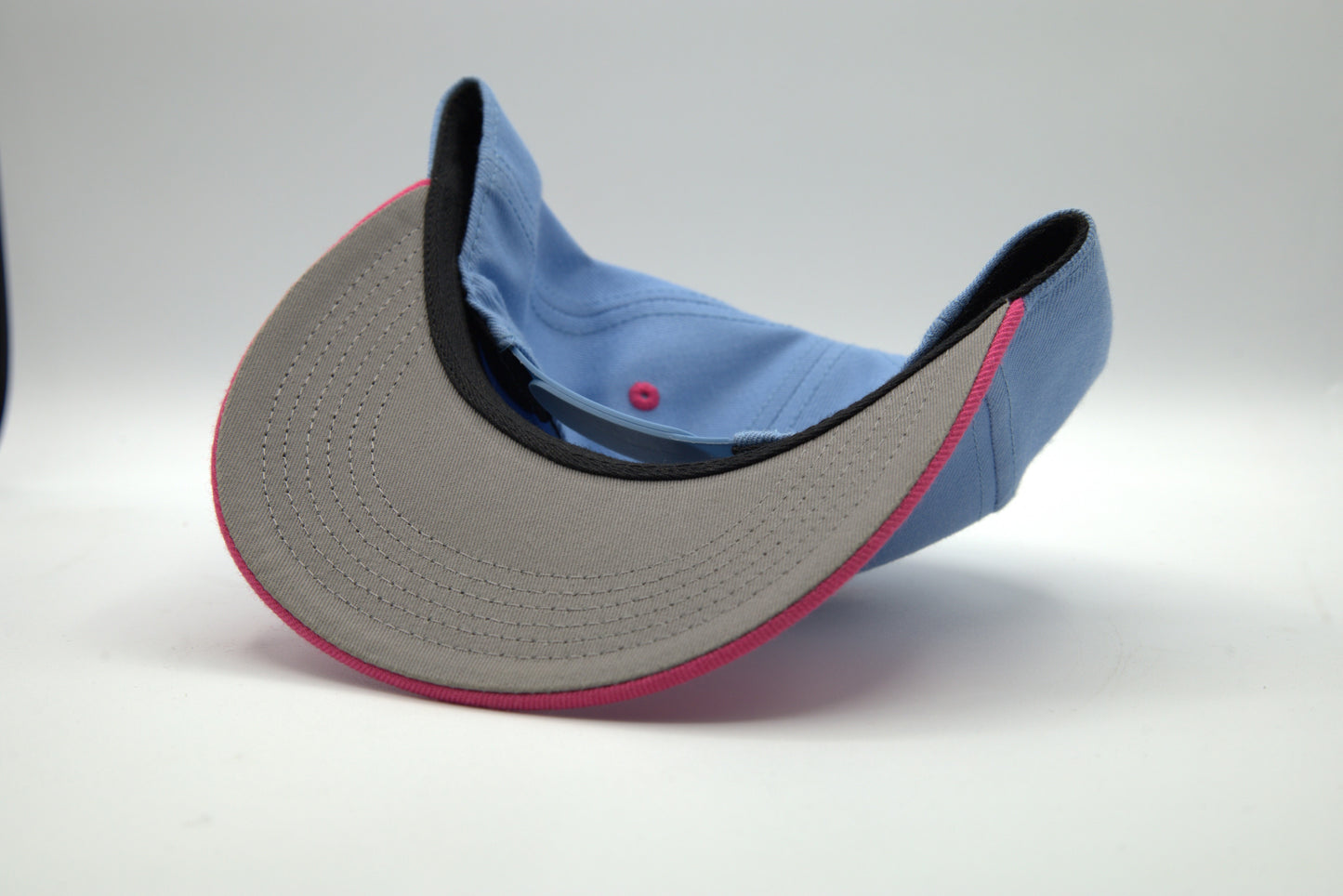 Wool Blended 2-Tone Flat Brim Snapback w/ Color Undervisor