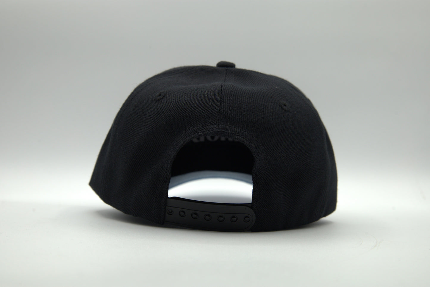 Premium Wool Blended Snapback w/ Color UV