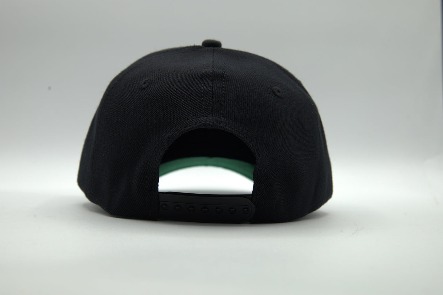 Premium Wool Blended Snapback w/ Color UV