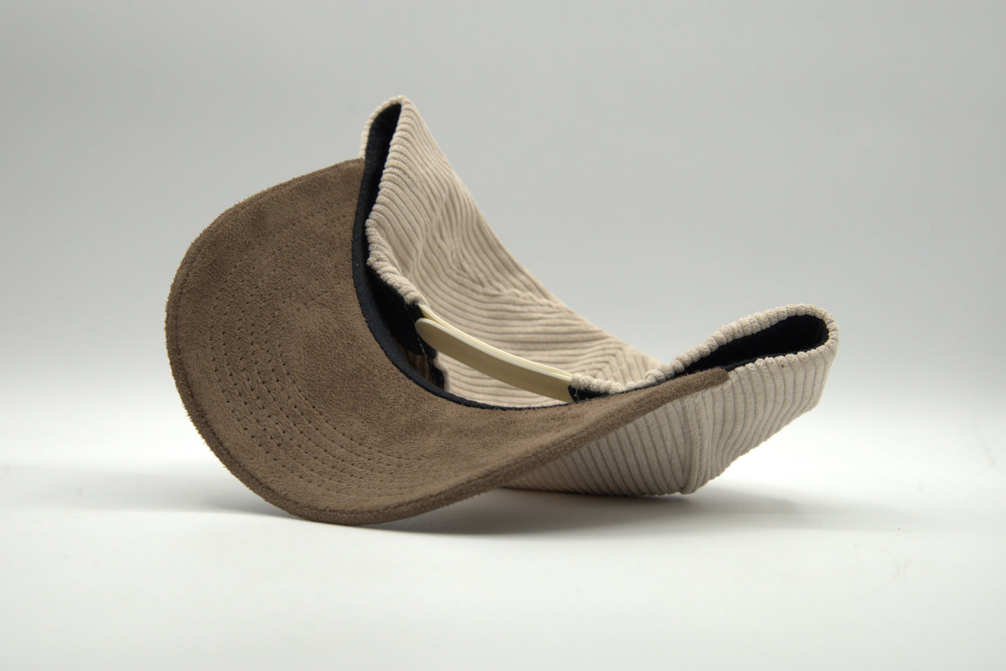 Premium Corduroy 2-Tone Snapback w/ Suede Brim