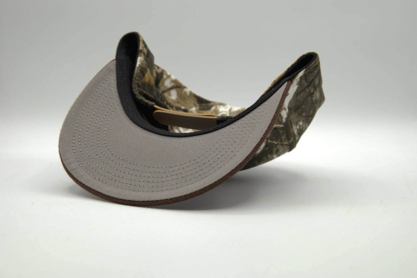 Wool Blended 2-Tone Flat Brim Snapback w/ Color Undervisor