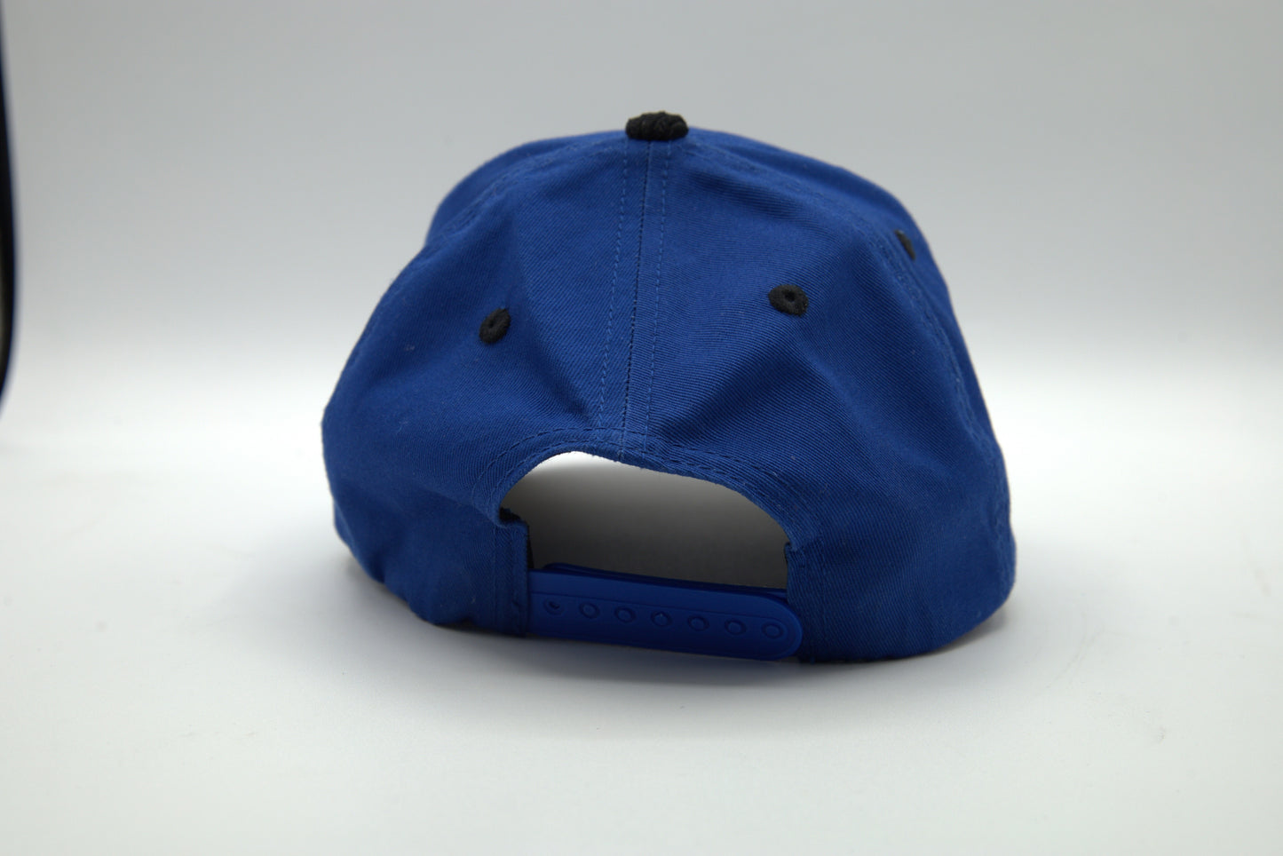Premium 2-Tone Snapback w/ Corduroy & Suede Brim