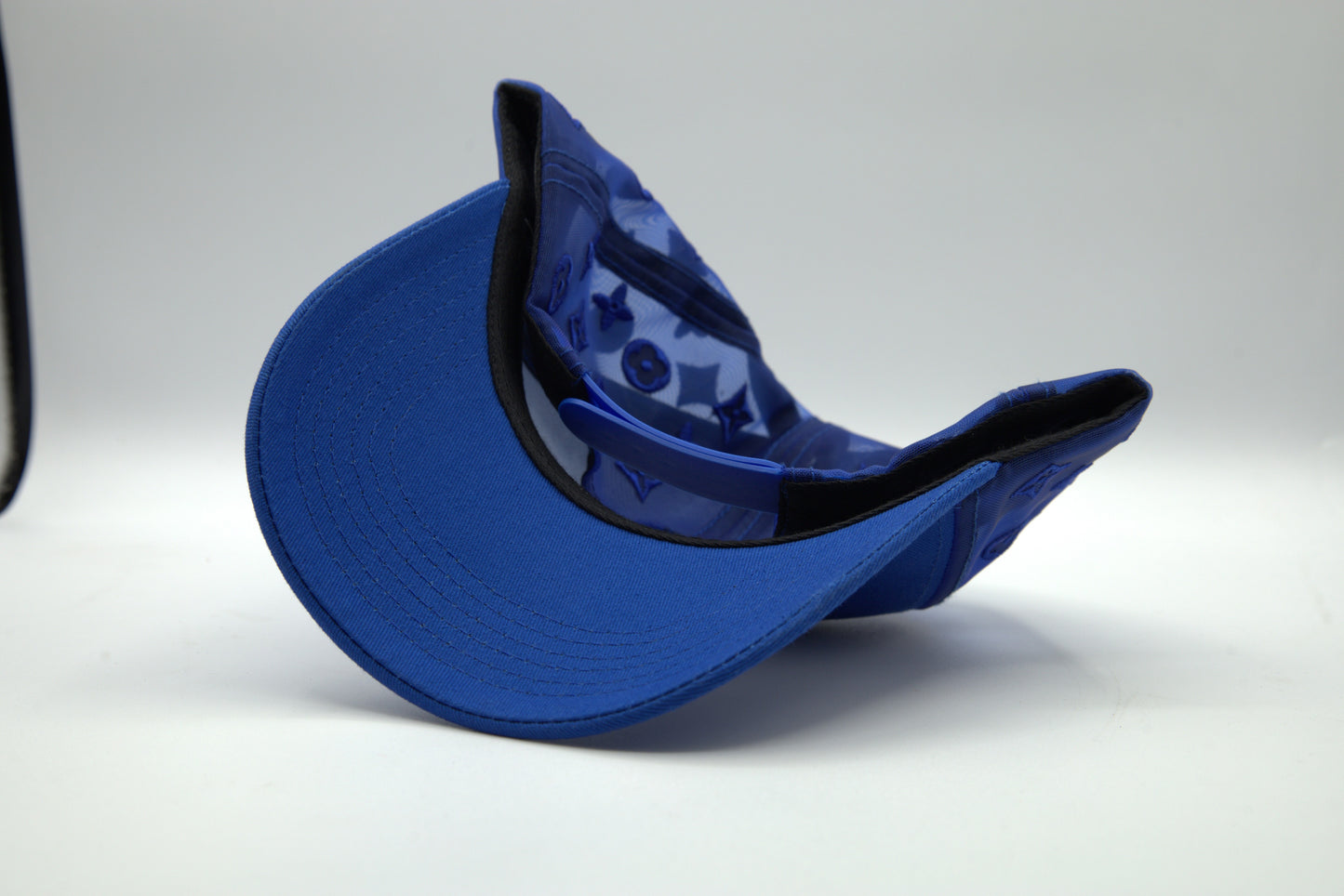 Cotton Trucker Snapback w/ Mesh Pattern